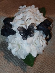 NEW 5″ Artificial White Rose Wrist Corsage W/Black Butterfly Black Sparkly Bow