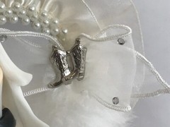 Western Honeymoon Night, Pearl, Heart Ivory and Silver Cake Top