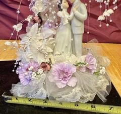 (3pc Set) VTG Y2K Wedding Couple Cake Topper+ Bride & Groom Flutes Porcelain
