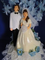 New Vintage Bride & Groom in white coat Wedding Caketop in Blue #267