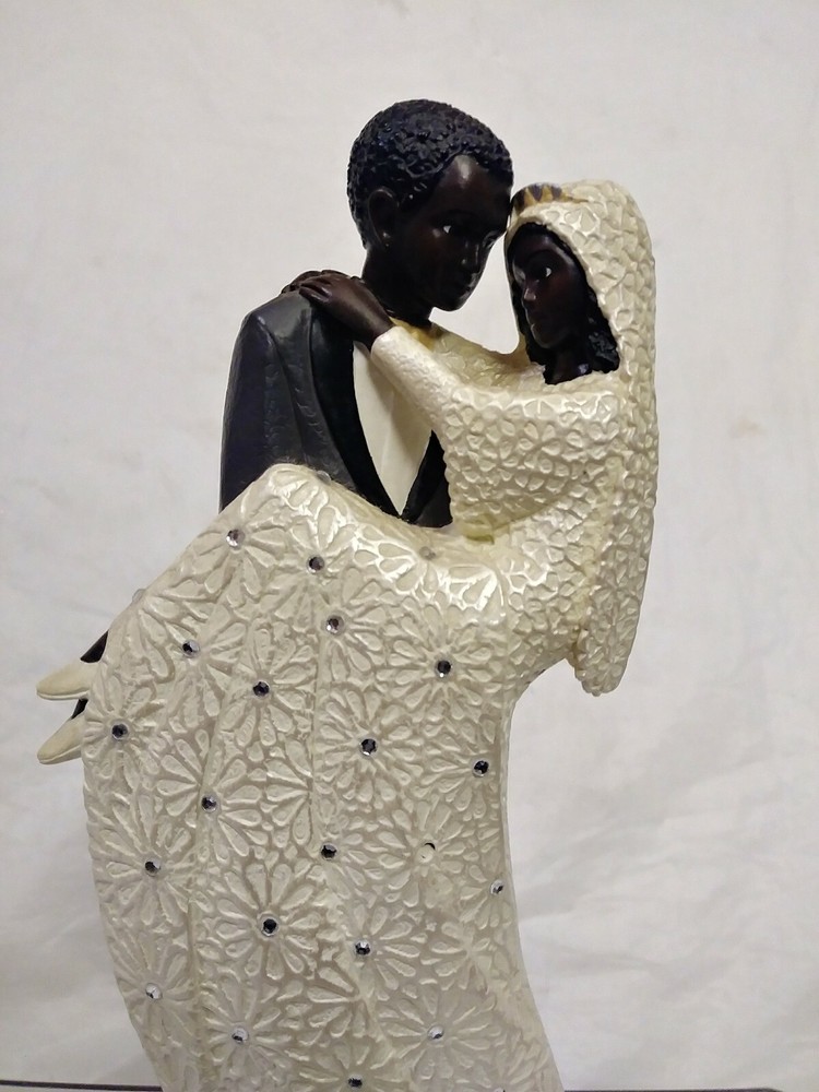 Enesco Group Mahogany Princess Forever I Do 2000 Statue Wedding Cake Topper EUC
