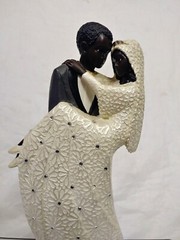 Enesco Group Mahogany Princess Forever I Do 2000 Statue Wedding Cake Topper EUC