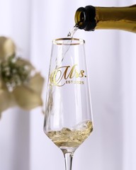 Mr and Mrs Champagne Glasses Set of 2, Long Stem Wedding Champagne Flutes 202…