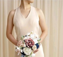 Ling’s Moment 9″ Wedding Bouquet for Bride, Bridesmaid’s Bouquet, NO RIBBONS!