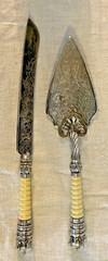 Silver plated Cake Knife & Server Set with Ivory Colored Ribbed Handles, Glossy