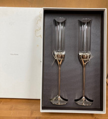 Pair Of Vera Wang Silver Love Knots Toasting Champagne Flutes in Box
