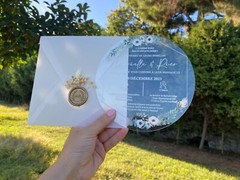 50 pieces; Floral acrylic wedding invitation. Parchment envelope. Wax seal