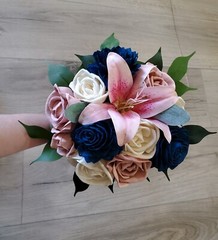 Stargazer Lily Bridal Cascading Bouquet Pink & Navy Sola Wood Cascade Bridesmaid