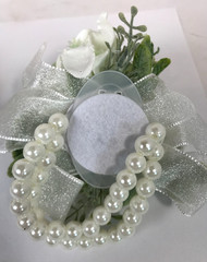 White Rose Corsage and Boutonniere Set Pearl Wristlet For Wedding 2 Pcs