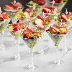 40 Pack Mini Plastic Martini Glasses – 5oz Disposable Cocktail Glasses Tall