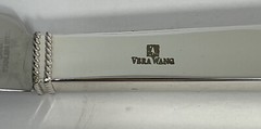 Vera Wang Love Knots Cake and Trowel Set T935103