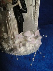 New Vintage lighted Dancing Bridal Couple , Chapel mirror Windows Caketop #282