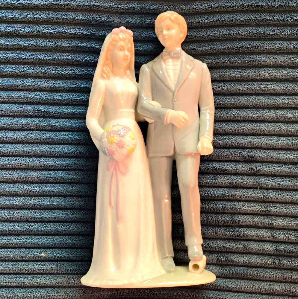 Lefton Porcelain Bride & Groom Wedding Cake Topper Figurine, Limited Edition
