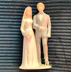 Lefton Porcelain Bride & Groom Wedding Cake Topper Figurine, Limited Edition