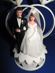 New Vintage Wilton Petite Double Rings Couple Wedding CakeTop, doves, 104-42413