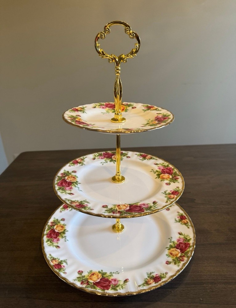 Royal Albert Old Country Rose 3- Tier Cake Dessert Stand