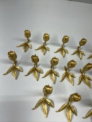 VTG Texte turned Gold Tone Metal Tulip Name Place Card Holders Set Of 18