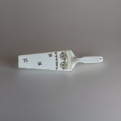 P.A.R.I.S.2 Forcelain France White Porcelain Cake Knife Server Gold Accents Read