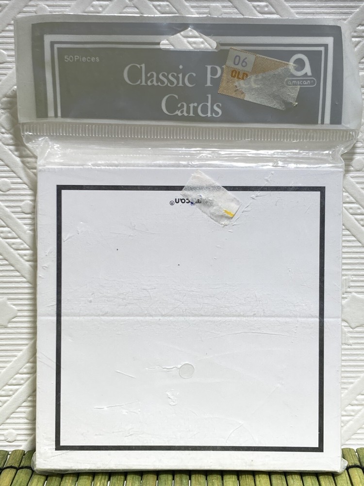 50 Placecards White with Black Outline Background 2″ Folded Amscan NEW