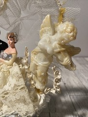Vintage Bride Groom Wedding Topper Cherubs Arch Lace Flowers Stand 1950s 60s