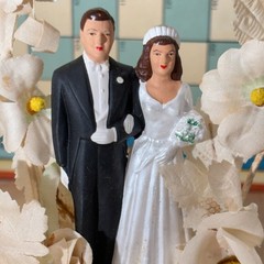 Vtg 1950s Bride Groom Wedding Cake Topper w Signed Bell, Sugar & Composition