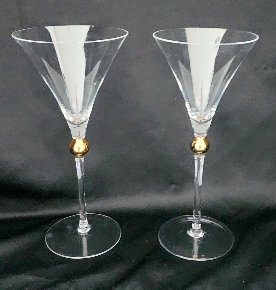 Wedding Bride And Groom Martini Champagne Glasses Gold Bubble Stem