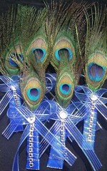 Peacock Feather , Groom Groomsmen CORSAGE Quinceañera Favors