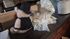 Country Cozy’s Originals Vintage Wedding Teddy Bear Bride and Groom Set with Tag