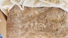 4 wedding tablecloths. bundle. FREE napkins FREE chair sashes.  Complete set