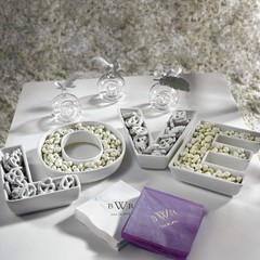 Weddingstar «LOVE» Plates Set