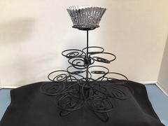 Wrought Iron Black Metal Cup Cake Holder 13 Cup Cakes