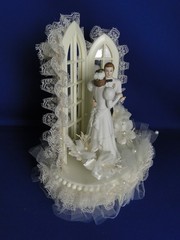 New Wilton Ivory «Bridal Waltz» Wedding Cake Top, bk coat/pants # 117-329