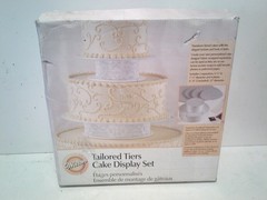 New In Worn Box Wilton Tailored Tiers Cake Display Set FREE SHIPPING
