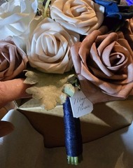 Ling’s Moment 9″ Wedding Bouquet for Bride, Bridesmaid’s Bouquet, NO RIBBONS!