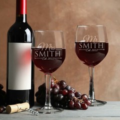 Custom Engraved Mr and Mrs Wine Glass Set for Wedding – Newlywed Gift for Couple