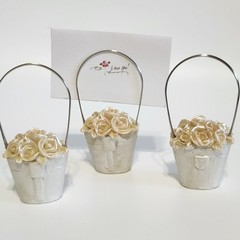 12 Off-White Roses In Basket Place Card Holders, Resin 3.75×1.5″ EUC