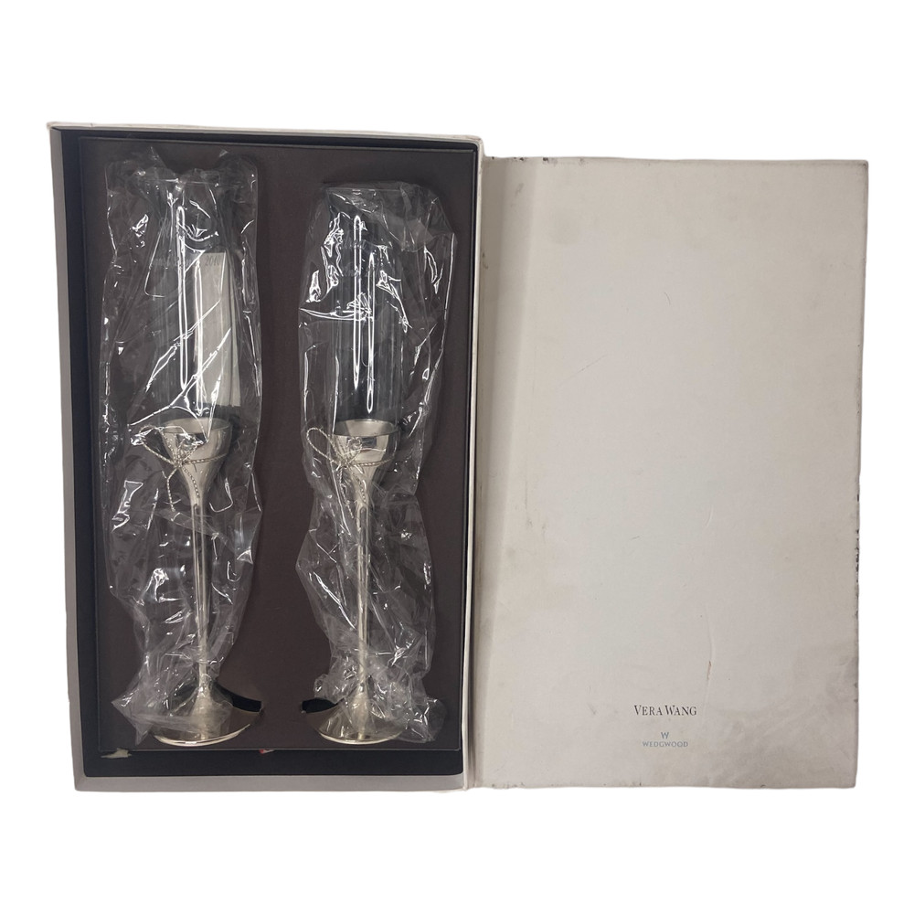 🥝 Vera Wang Wedgwood Set of 2 Love Knots Toasting Flutes 6315 PERSONALIZED – FL