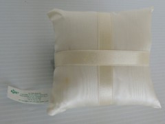 Ring Pillow SMALL WITH ROSE ON TOP WHITE 4 X4 INCH
