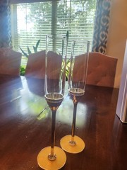Vera Wang Gold Love Knots Wedgwood Toasting Flutes