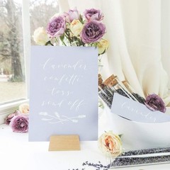 UNIQOOO Elegant Birch Wood Stand for Wedding Table Number Sign, Place Card Ho…