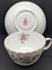 Minton Marlow S-309 England Floral Gold Trim Tea Cup & Saucer Set of four