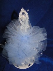 New Vintage Wilton «Lustrous Love» Wedding CakeTop, white porcelain,blue 117-625