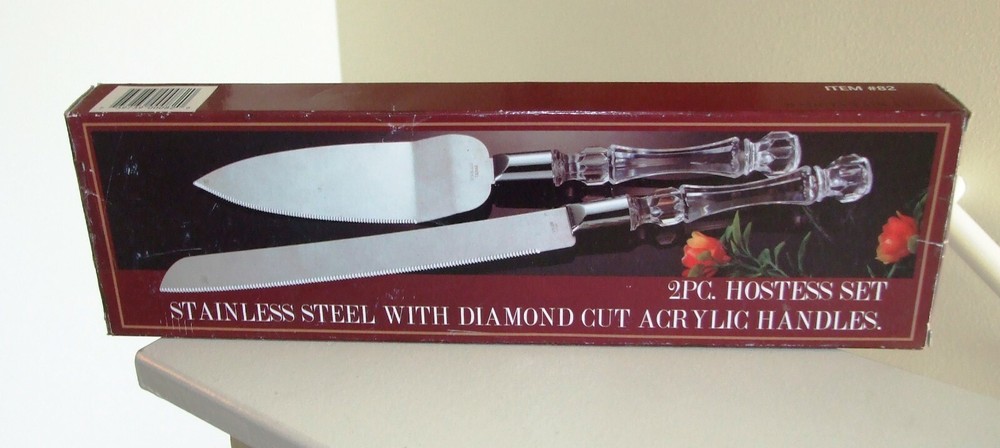 Vintage Wedding 2 Pc Hostess Set – Stainless Steel, Diamond Cut Acrylic Handles
