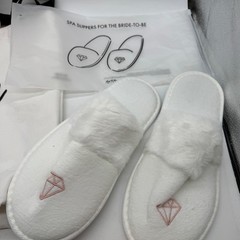 Miss To Mrs Bridal Bundle Bride To Be Tote Shirt Small Slippers Garter Set USED