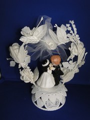 New Vintage Wilton «Tenderness » Wedding CakeTop, Kissing bride & groom, 110-112