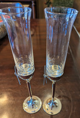 Vera Wang Sterling Silver Love Knots Wedding Toasting Champagne Flutes Pair