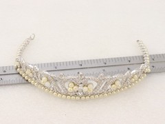 Used-v.g. SWAN SWAROVSKI PRINCESS PEARLS TIARA 1503308 – Wedding – Bridal – Prom