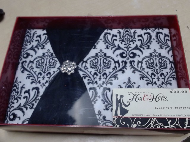 STUDIO HIS & HERS GUEST BOOK (FC3001699)
