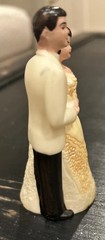 Vintage Wedding Cake Topper Bride and groom 1940s 1950s 4” Hard Plastic Brown