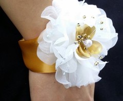 Wedding White Gold Flower Wrist Corsage, Prom, Homecoming, Military Ball,Boda,